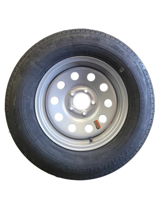 205/75/R15 Tire and Wheel - Drag Star Trailers